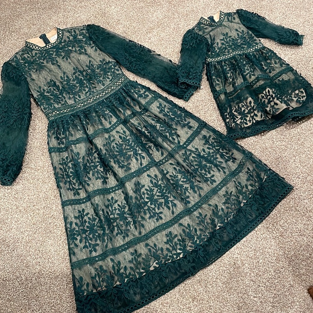 Mommy and me green lace dress